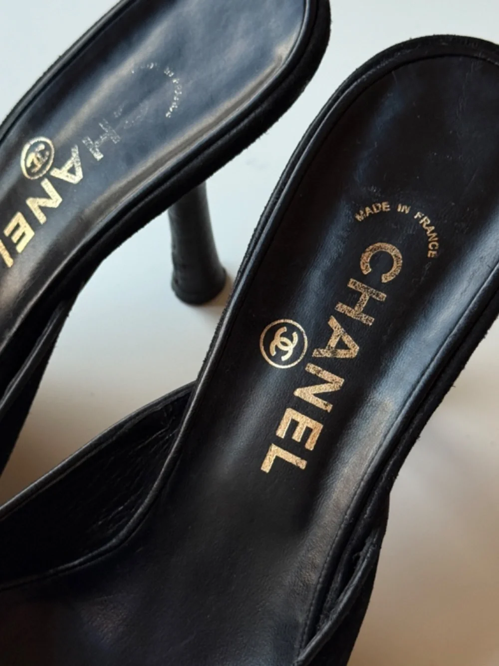 CHANEL vintage black